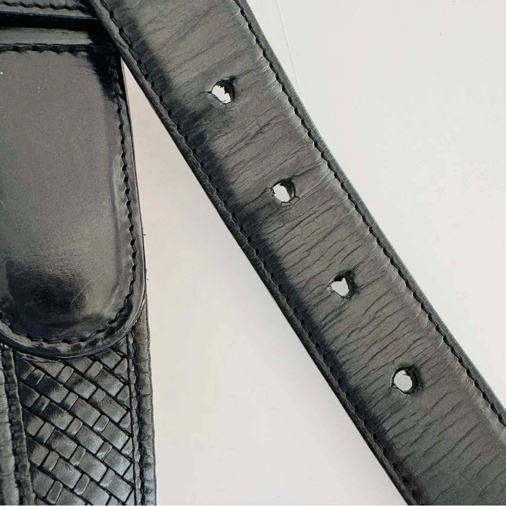 Cole Haan Men's Black Woven Leather Belt 36 Gold Brass Buckle Basketweave A08462